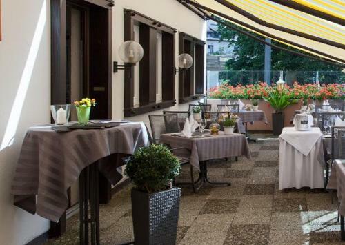 Hostal Hotel K�hler Krug