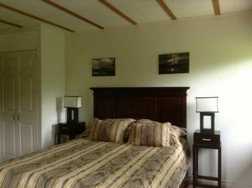 Bed & Breakfast Cedarwood Lodge