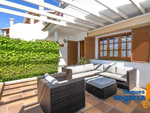 Casa El Vendrell, 4 Dormitorios, 8 Personas - Es-320-3