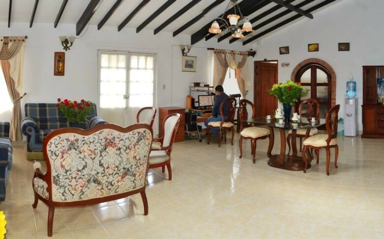 Hotel La Villa Del Virrey