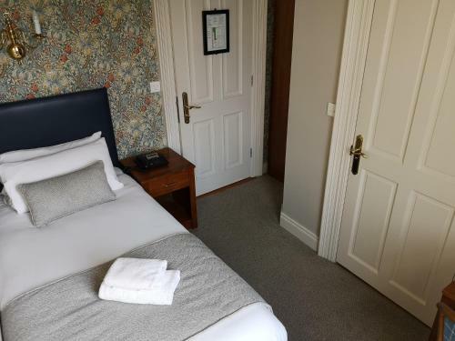 Bed & Breakfast Glen Gat House