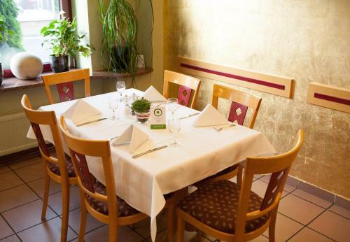 Hotel Restaurant Zur Post Lohfelden