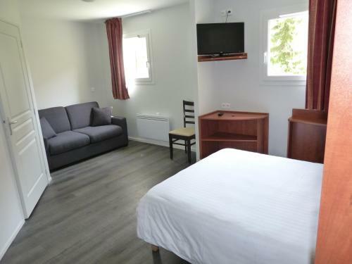 Best Hotel Reims La Pompelle