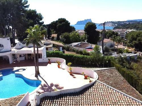 Villa Moraira, 4 Dormitorios, 8 Personas - Es-216-12