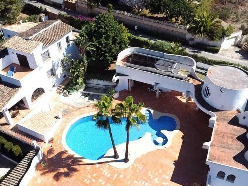 Villa Moraira, 4 Dormitorios, 8 Personas - Es-216-12