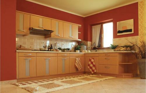 Holiday Home Gondolici Cr