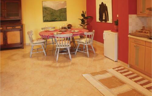 Holiday Home Gondolici Cr