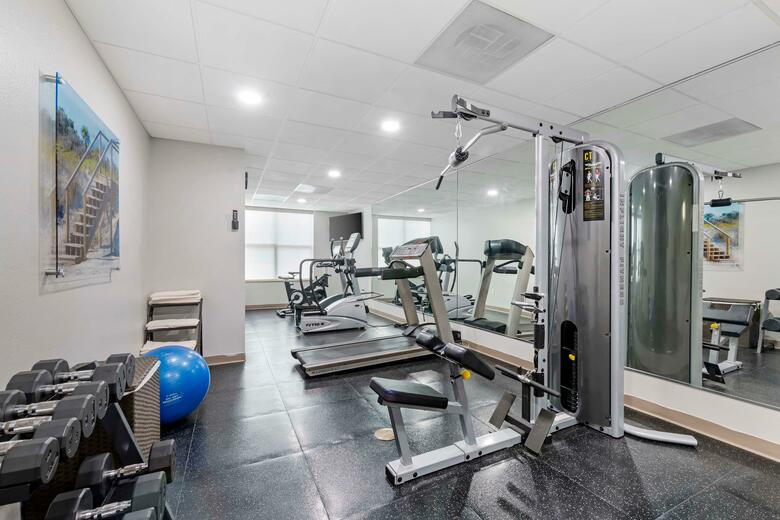 Hotel Best Western Plus First Coast Inn And Suites