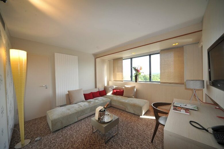 Hotel Amn�ville Plaza