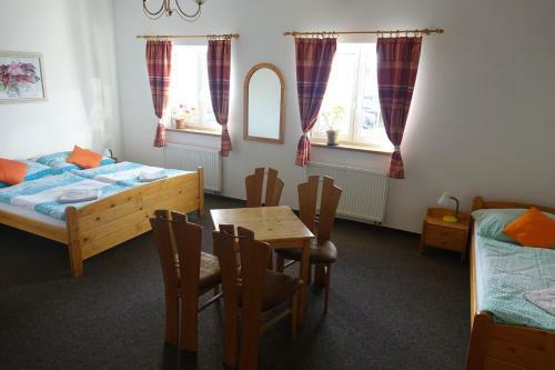 Hostal Penzion U Stud�nky