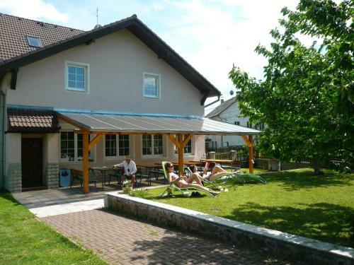 Hostal Penzion U Stud�nky