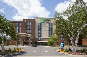 Hotel Le Bourget Aero Suites, An Ascend Collection