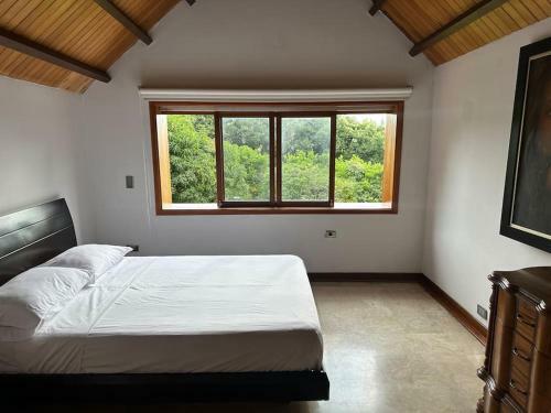 Casa Chalet En Lagos Del Cacique
