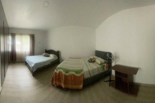 Villa Finca Y Piscina De Ensue�o