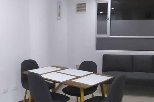 Apartamento Confortable, Excelente Ubicaci�n