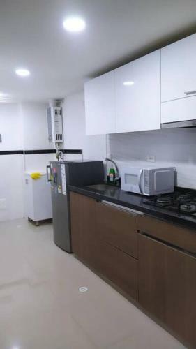 Apartamento Confortable, Excelente Ubicaci�n
