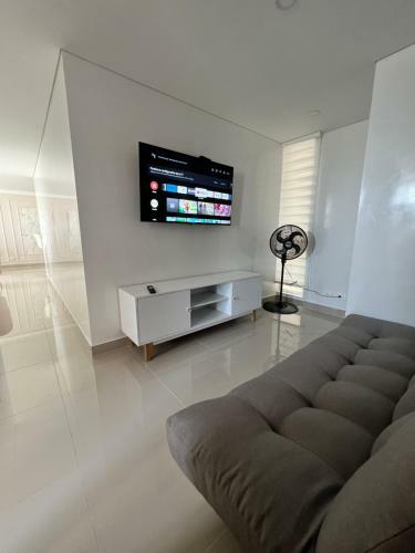 Lujoso Apartamento Norte De La Ciudad