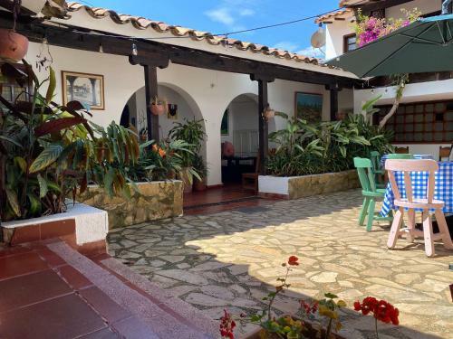 Hostal Casa Naturhola