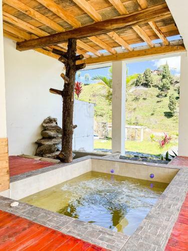 Aparthotel Los Lagos De Jas�