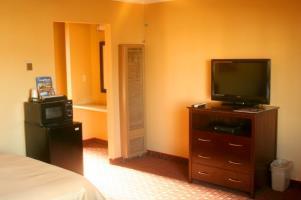 Posada Pacific Inn And Suites