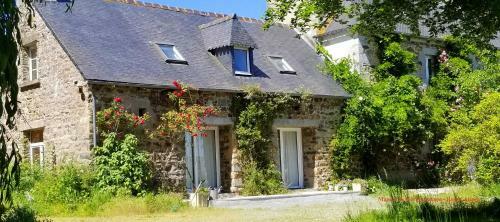 Manoir De Kerguezennec Holiday Home
