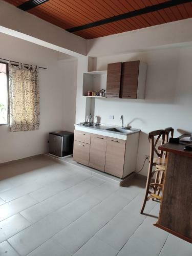 Apartamento C�modo Estudio En La V�a A Termales