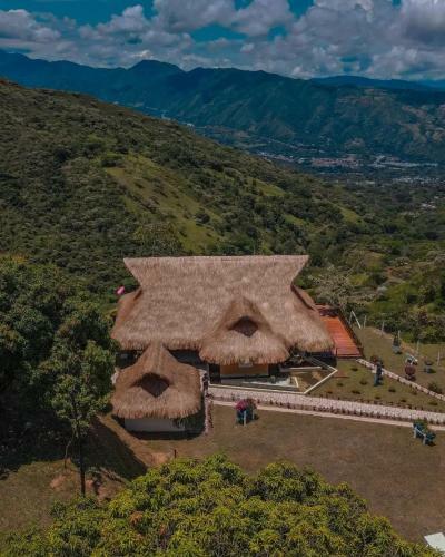 Nalua Glamping Y Hotel