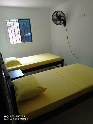 Apartamento Hostal Almirante