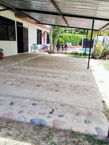 Finca Santa Clara, Rivera-huila