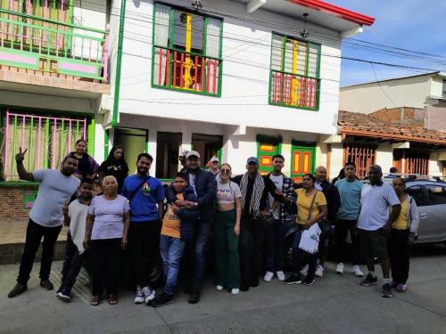 Hostal Hospedaje Hermanos Cardona