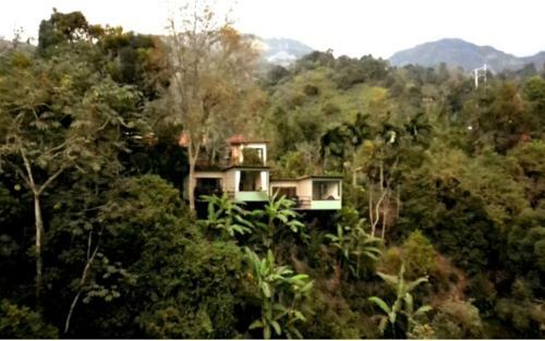 Captivating 4-bed Chalet Las Casitas En El Aire