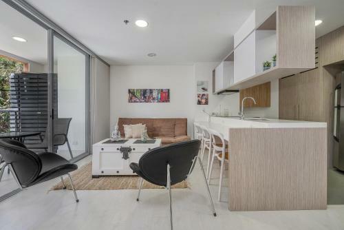 Apartamento Portanova Suites By Adventu