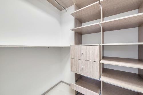Apartamento Portanova Suites By Adventu