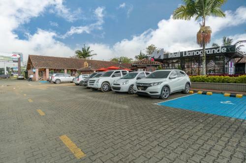 Apartamento Portanova Suites By Adventu