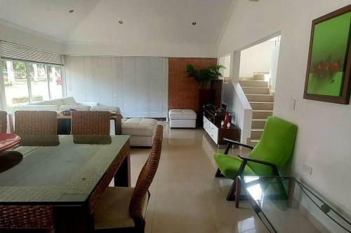 Beautiful And Comfy Villa In Restrepo, Colombia