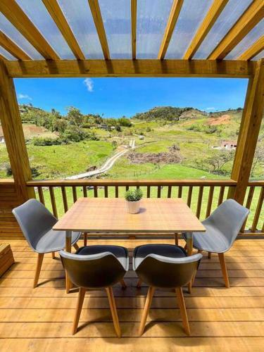 Villa Moderna Con Jacuzzi En La Naturaleza