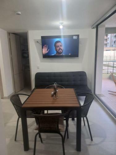 Apartamento C�modo Con Todo Lo Que Necesitas Y Con Piscina