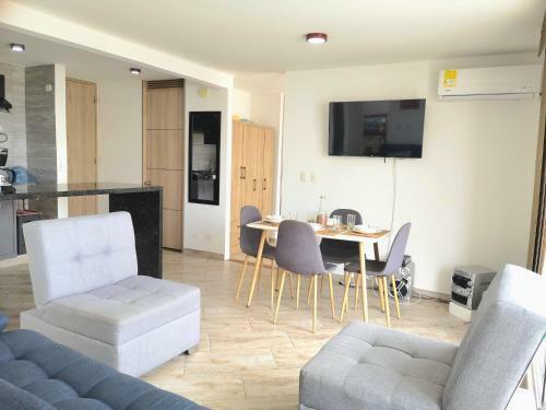 Espectacular Apartamento Wifi, Aa, Piscina Jacuzzi