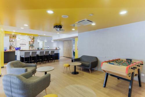 Hotel Ibis Mont�limar Nord