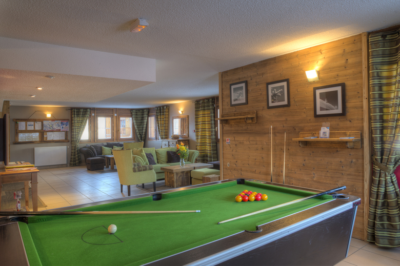 Aparthotel R�sidence N�m�a Les Chalets Des Evettes