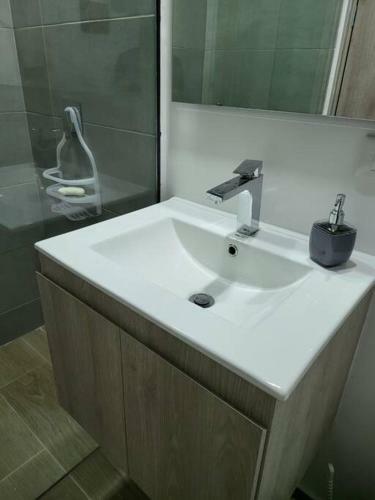 Entire Apartment In El Retiro