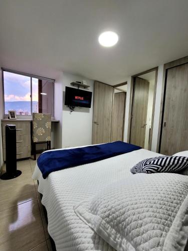 Modern 2/2 Apartment In Sabaneta With City View