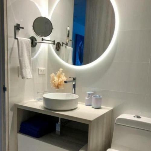 Apartamento En Sun Rise Con Espectacular Vista Al Mar Y Playa Privada