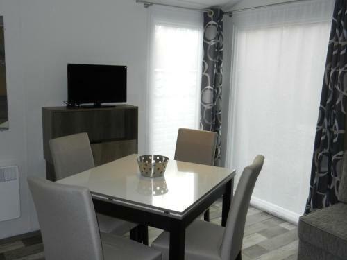 Et� Indien-h�tellerie De Plein Air