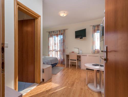 Hostal Guest House Bakica