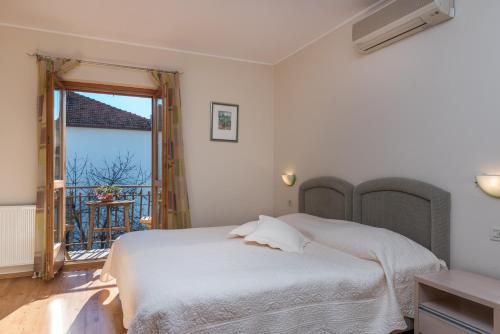 Hostal Guest House Bakica
