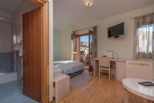 Hostal Guest House Bakica