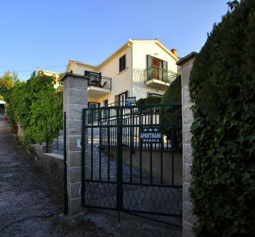 Hostal Guest House Bakica