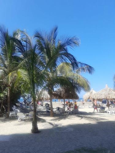 Apartamento Frente Al Mar Cerca A Santa Marta