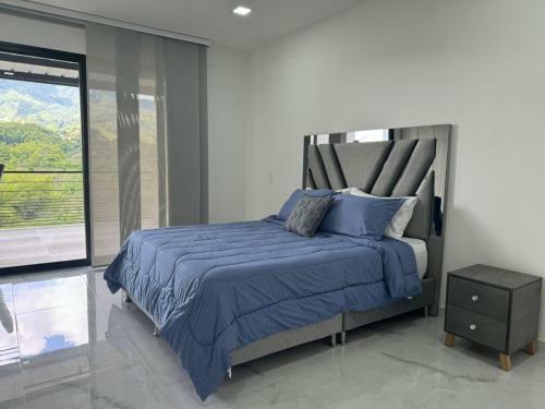 Moderna Casa Luxury Campestre En Pereira.